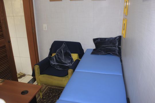 Dispensa  de casa à venda com 4 quartos, 219m² em Vila Sao Judas Tadeu, Guarulhos