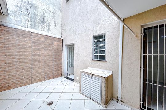 Banheiro de serviço de casa de condomínio à venda com 4 quartos, 108m² em Cidade Mãe do Céu, São Paulo