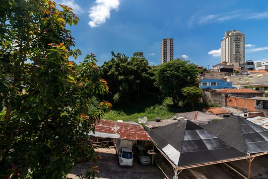 Lavanderia / Área de Lazer - Vista de casa de condomínio à venda com 3 quartos, 200m² em Conjunto Residencial Santa Terezinha, São Paulo