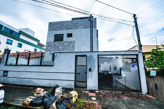 Apartamento à venda com 3 quartos, 201m² em Vila Cloris, Belo Horizonte