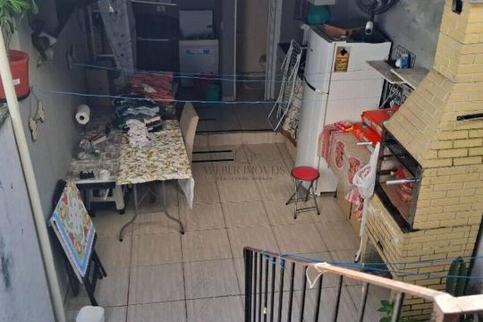 Área externa de casa à venda com 2 quartos, 91m² em Jardim Monte Alegre, Taboão da Serra