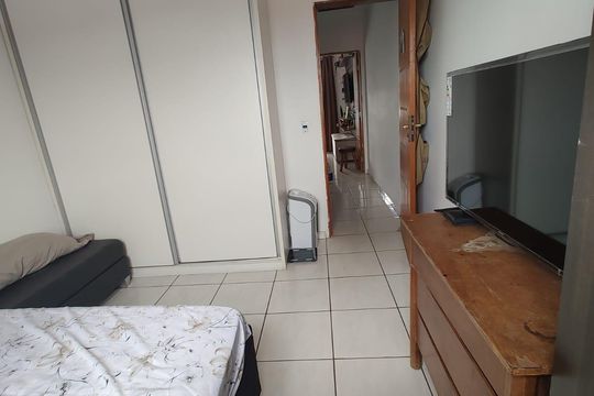 Casa à venda com 2 quartos, 91m² em Jardim Monte Alegre, Taboão da Serra