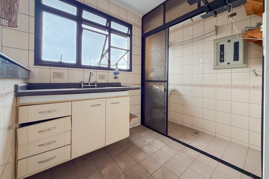 Cozinha de apartamento à venda com 1 quarto, 37m² em Vila Mariana, São Paulo