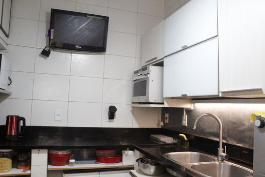 Cozinha de casa à venda com 5 quartos, 450m² em Tijuca, Rio de Janeiro