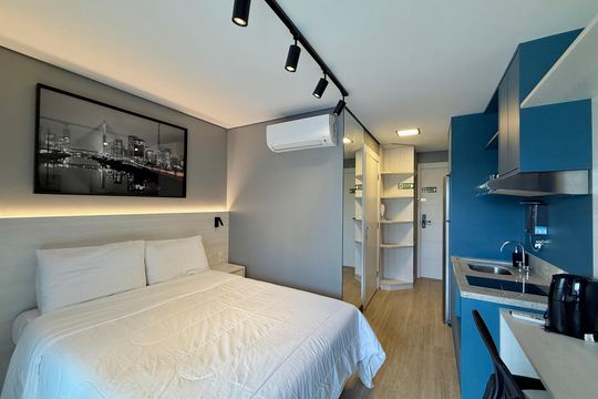 Kitnet/Studio para alugar com 0 quarto, 26m² em Jardim das Acacias, São Paulo