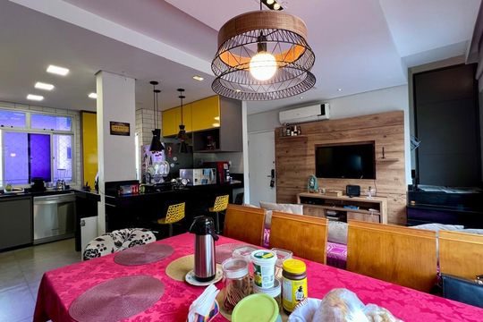 sala  de apartamento à venda com 3 quartos, 190m² em Carmo, Belo Horizonte