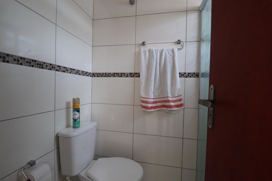 Banheiro Quarto 1 suíte de apartamento à venda com 2 quartos, 54m² em Jardim Paraiso, Santo André