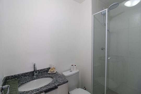 Banheiro do Quarto 1 de apartamento para alugar com 1 quarto, 29m² em Butantã, São Paulo