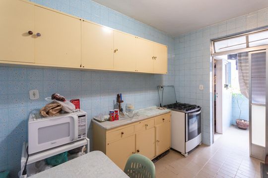 Cozinha de apartamento para alugar com 3 quartos, 110m² em Maracanã, Rio de Janeiro