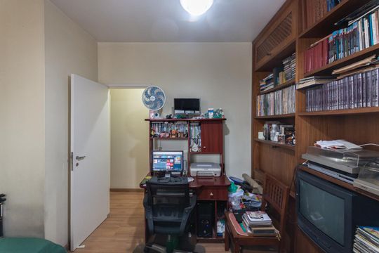 Quarto 2 de apartamento para alugar com 3 quartos, 110m² em Maracanã, Rio de Janeiro