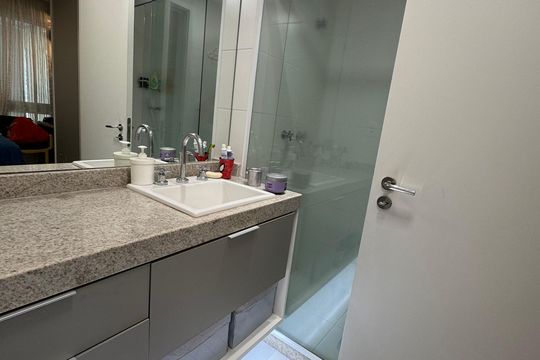 Banheiro de apartamento à venda com 2 quartos, 114m² em Jacarepaguá, Rio de Janeiro