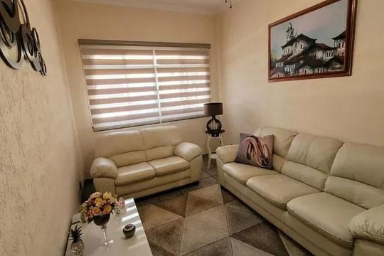 Casa à venda com 3 quartos, 130m² em Jardim Japao, São Paulo