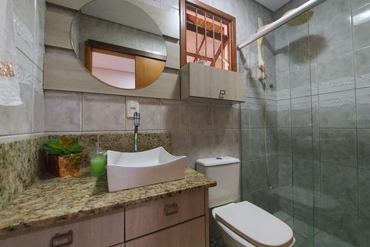 Casa à venda com 3 quartos, 180m² em Vila Nova, Novo Hamburgo
