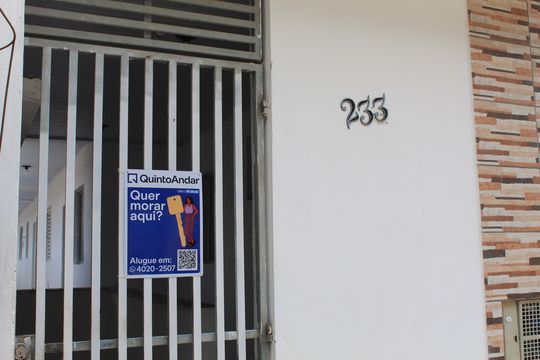 Placa de kitnet/studio para alugar com 1 quarto, 30m² em Parque Mirante da Mata, Cotia