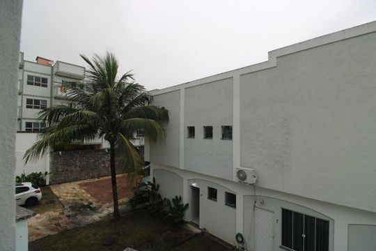 Quarto 1 - Vista de casa de condomínio à venda com 2 quartos, 70m² em Tanque, Rio de Janeiro