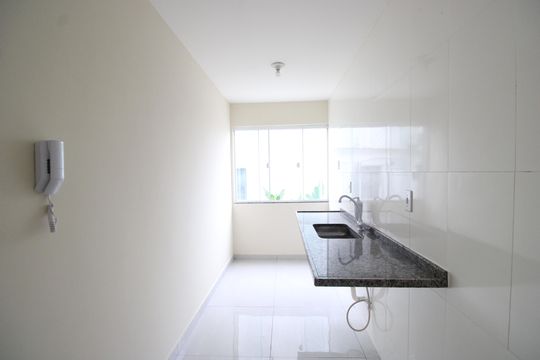 Cozinha de casa de condomínio à venda com 2 quartos, 70m² em Tanque, Rio de Janeiro