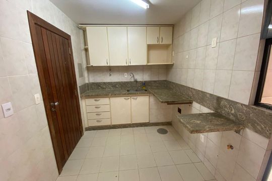 Apartamento para alugar com 3 quartos, 100m² em Buritis, Belo Horizonte