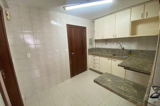 Apartamento para alugar com 3 quartos, 100m² em Buritis, Belo Horizonte