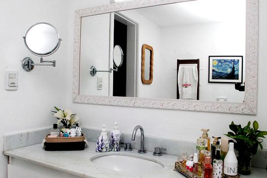Banheiro 1 Quarto Suíte de apartamento à venda com 3 quartos, 104m² em Mont’serrat, Porto Alegre