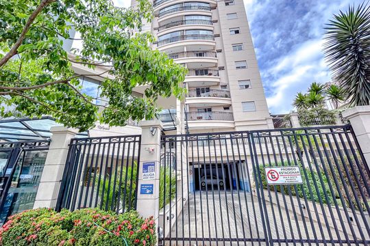 Fachada com Plaquinha de apartamento à venda com 3 quartos, 84m² em Tatuapé, São Paulo