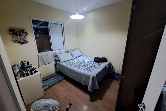 Quarto de apartamento à venda com 1 quarto, 77m² em Novo Osasco, Osasco