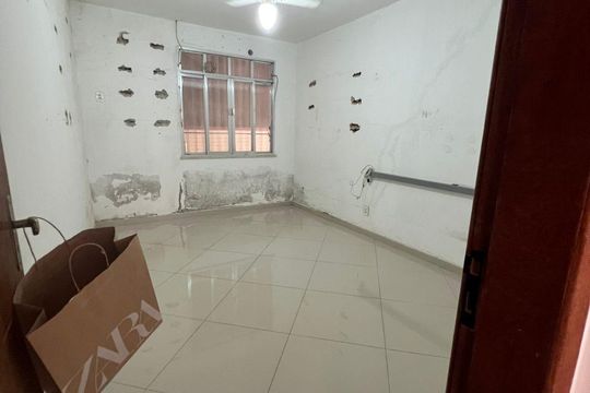 Quarto de casa à venda com 3 quartos, 300m² em Fonseca, Niterói