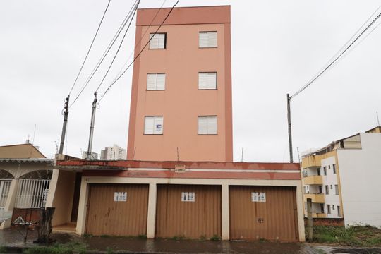 Fachada de apartamento para alugar com 3 quartos, 73m² em Santa Maria, Uberlândia