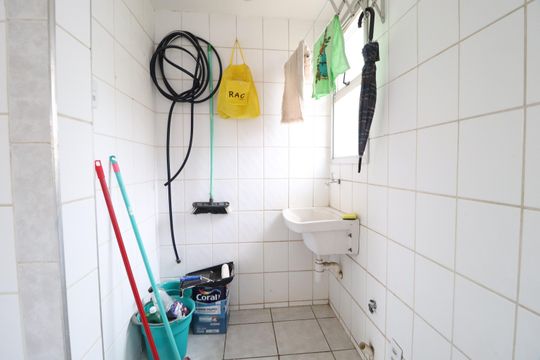 Área de Serviço de apartamento para alugar com 3 quartos, 73m² em Santa Maria, Uberlândia
