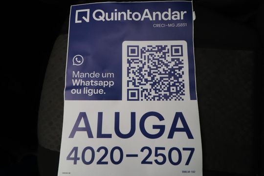 Plaquinha de apartamento para alugar com 3 quartos, 73m² em Santa Maria, Uberlândia