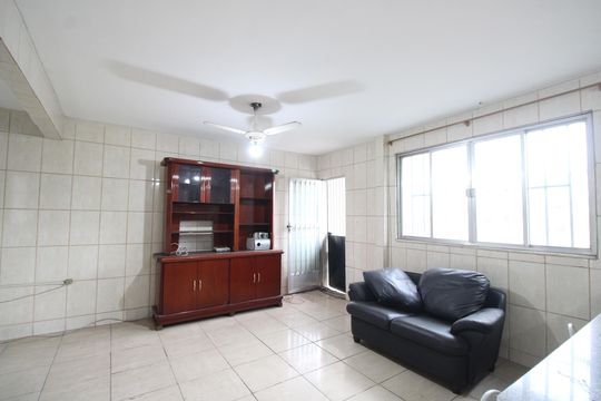 Sala 1 de casa à venda com 5 quartos, 1400m² em Taquara, Rio de Janeiro