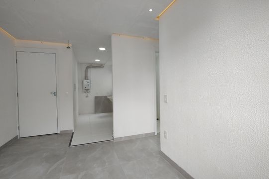 Sala de apartamento para alugar com 2 quartos, 41m² em Taquara, Rio de Janeiro