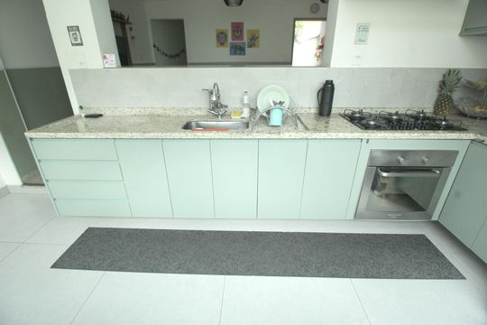 Cozinha de casa à venda com 3 quartos, 127m² em Vila Camilópolis, Santo André