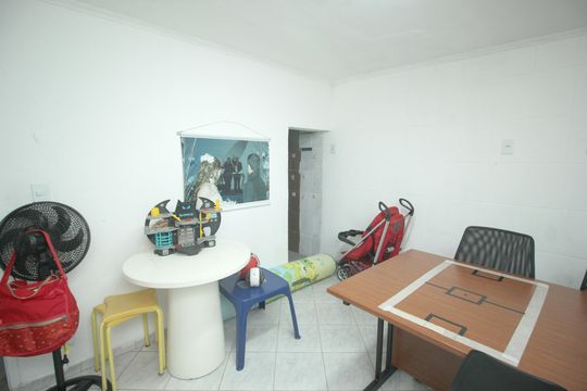 Escritório de casa à venda com 3 quartos, 127m² em Vila Camilópolis, Santo André