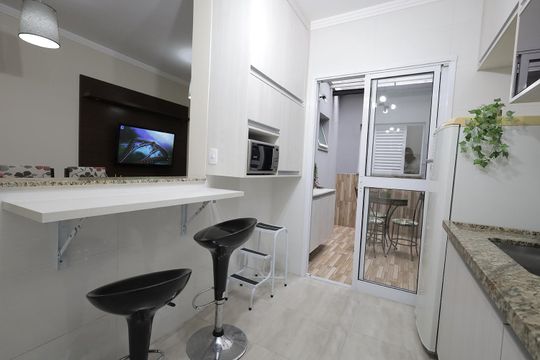 Cozinha de apartamento para alugar com 2 quartos, 50m² em Jardim Santo Antônio, Santo André
