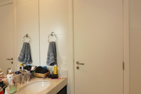 Quarto 1 - Suíte Banheiro  de apartamento para alugar com 3 quartos, 96m² em Centro, São Bernardo do Campo