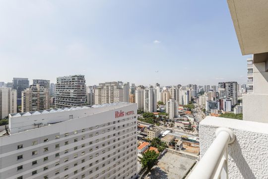 Varanda de casa de condomínio à venda com 1 quarto, 27m² em Vila Nova Conceição, São Paulo