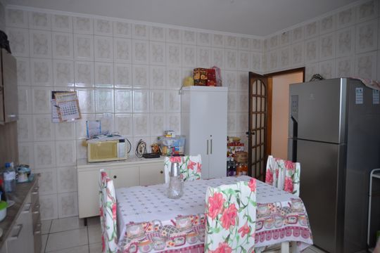 Cozinha de casa à venda com 2 quartos, 105m² em Parque Oratório, Santo André
