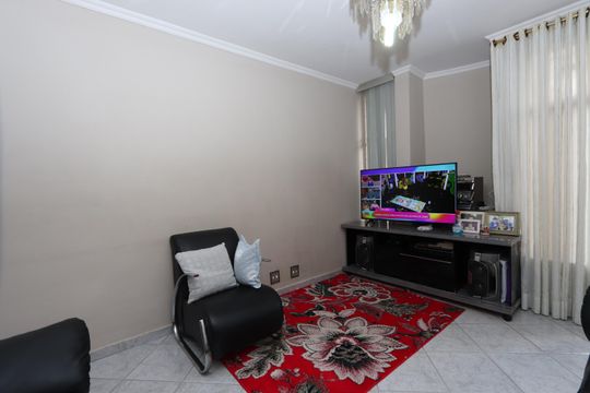 Sala de casa à venda com 3 quartos, 207m² em Vila Alpina, São Paulo