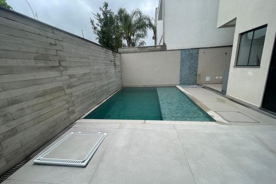 Casa de Condomínio à venda com 4 quartos, 276m² em Recreio dos Bandeirantes, Rio de Janeiro