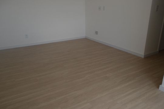 Apartamento para alugar com 3 quartos, 64m² em Parque Santa Rosa, Suzano