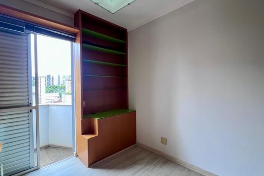 quarto  de apartamento à venda com 2 quartos, 64m² em Lourdes, Belo Horizonte