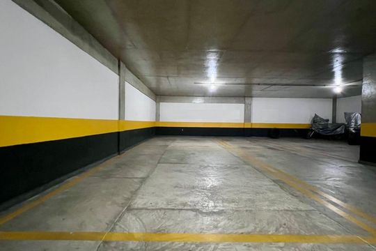 Garagem de apartamento à venda com 2 quartos, 64m² em Lourdes, Belo Horizonte