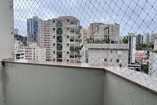 varanda de apartamento à venda com 2 quartos, 64m² em Lourdes, Belo Horizonte