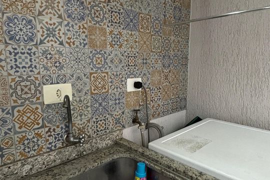 Quintal - Area de Serviço de casa à venda com 3 quartos, 146m² em Vila Cecília Maria, Santo André