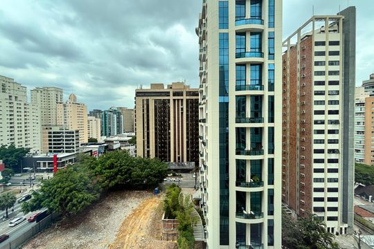 Vista de kitnet/studio à venda com 1 quarto, 32m² em Indianópolis, São Paulo