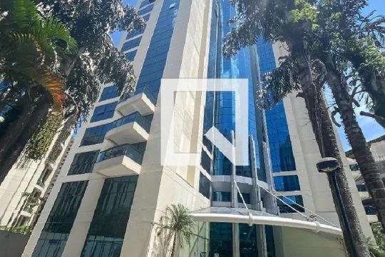Fachada de kitnet/studio à venda com 1 quarto, 32m² em Indianópolis, São Paulo