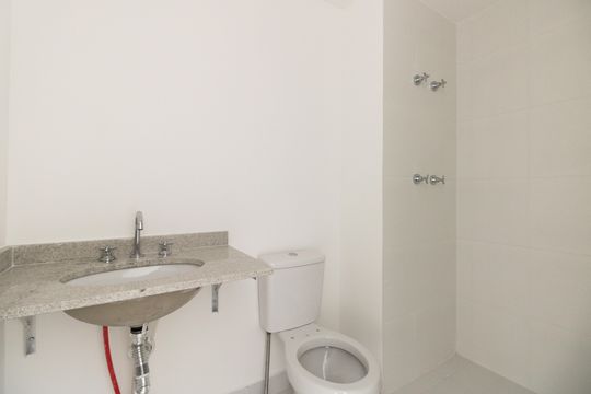 Banheiro  de kitnet/studio à venda com 1 quarto, 27m² em Vila Matilde, São Paulo