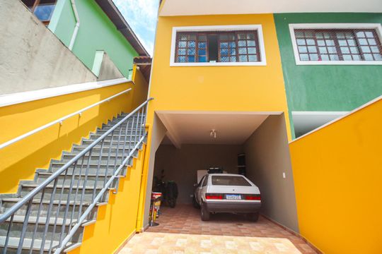 Garagem de casa à venda com 3 quartos, 126m² em Parque Monte Alegre, Taboão da Serra