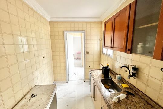 Cozinha de apartamento para alugar com 3 quartos, 70m² em Chora Menino, São Paulo