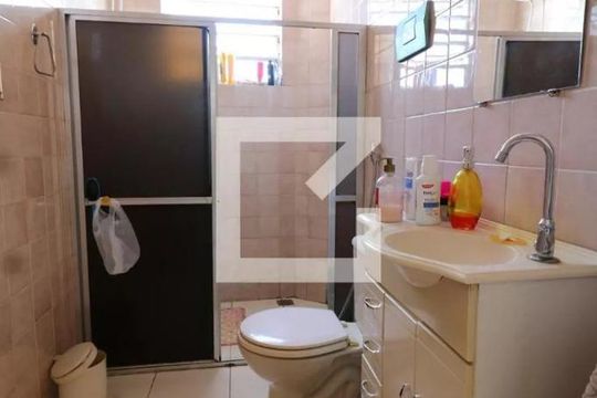 Banheiro de casa à venda com 3 quartos, 110m² em Jardim Carioca, Rio de Janeiro